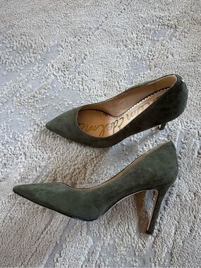 Sam Edelman pumps Hazel Olive green Suede Pointed Toe Stiletto 7.5